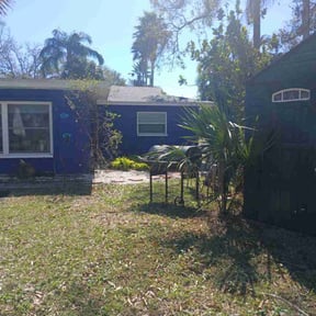 Leaf Removal by J&S Outdoor Maintenance LLC reviewed on October 20, 2022