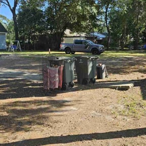 Leaf Removal by Hanahan Lawn Care LLC reviewed on May 17, 2025