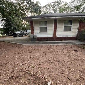 Leaf Removal by Brotherhood Lawncare reviewed on August 23, 2020
