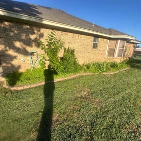 Flower Bed Weeding by Just us landscaping LLC reviewed on May 6, 2022