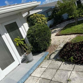 Bush Trimming by RTH Lawn Service &amp; Landscaping LLC reviewed on July 1, 2025