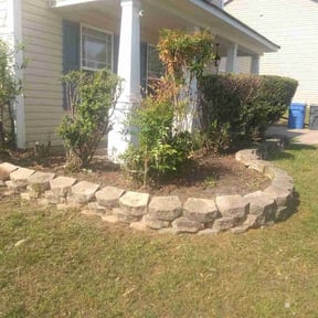 Cleanups by Lawn and Labor Services reviewed on May 28, 2022