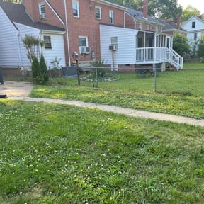 Cleanups by American Rose Landscaping LLC reviewed on April 20, 2022
