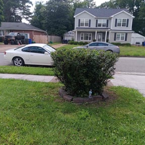 Flower Bed Weeding by A&J Lawn Care reviewed on August 3, 2024