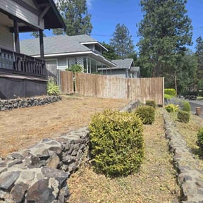 Flower Bed Weeding by Vertical Lawn Care reviewed on August 9, 2024