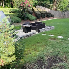 Bush Trimming by Inspo Lawncare reviewed on June 2, 2022