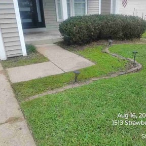 Flower Bed Weeding by Terminus Lawn Care reviewed on September 28, 2021