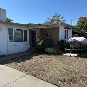 Cleanups by Jays Lawn Care reviewed on November 19, 2023