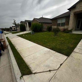 Cleanups by Anton Lawn Care reviewed on August 2, 2022