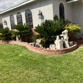 Flower Bed Weeding by Hickmon Homes LLC reviewed on June 5, 2022