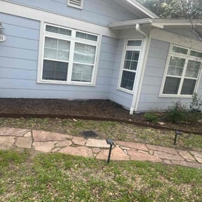 Cleanups by Guevara Landscaping reviewed on June 22, 2025