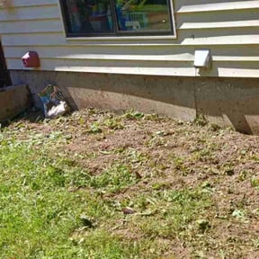 Weeding by NATIONALYARDWORK.COM reviewed on May 7, 2023