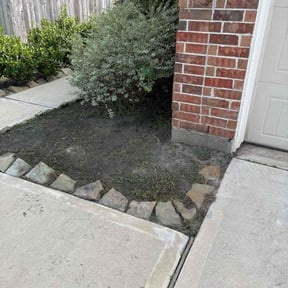 Flower Bed Weeding by Landscaping by Jay reviewed on May 17, 2022