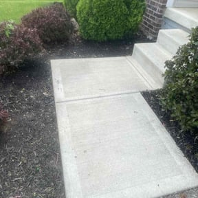 Flower Bed Weeding by Pennington's Lawn Care reviewed on May 2, 2022