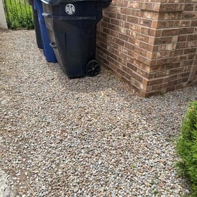 Weeding by PNC Delivery Express reviewed on June 1, 2023