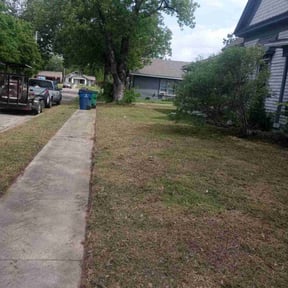 Cleanups by One Tuff Mama Roofing and Landscaping reviewed on April 15, 2022