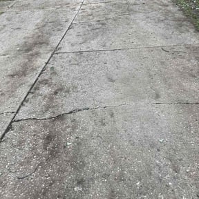 Leaf Removal by Brown lawn care & Handyman reviewed on July 22, 2022