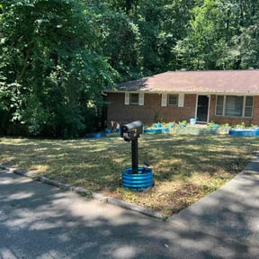 Cleanups by Lawn Me Up Landscape reviewed on May 9, 2022