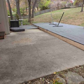 Leaf Removal by North Pearl landscaping reviewed on October 21, 2020
