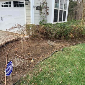 Flower Bed Weeding by Lawns Cut reviewed on June 28, 2020