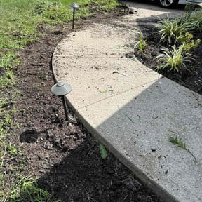 Flower Bed Weeding by Poetry In Motion, LLC reviewed on August 8, 2022