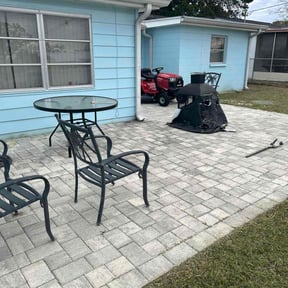 Bush Trimming by GarcÃa-G lawn care service LLC reviewed on June 22, 2022