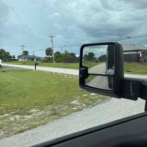 Weeding by Johnson lawn services reviewed on January 3, 2024