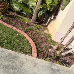 Weeding by A&A Lawn & Landscape reviewed on June 5, 2022