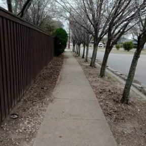Leaf Removal by JEFC Landscaping reviewed on July 22, 2025