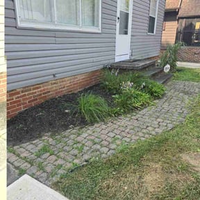 Flower Bed Weeding by Rays Lawn Grooming & Snow Removal LLC reviewed on April 30, 2022
