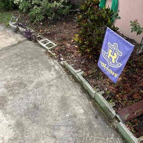Flower Bed Weeding by J&S Landscaping reviewed on June 1, 2022