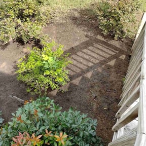 Weed Pulling by J’s Lawn Care reviewed on March 30, 2022