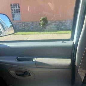 Bush Trimming by Jay&#039;s Cutting Service reviewed on May 3, 2025