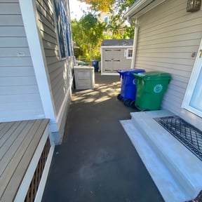 Leaf Removal by BluGrass Groomers Lawn Care reviewed on May 13, 2022