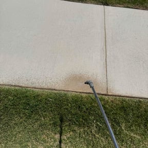 Weeding by A Cut Above reviewed on June 14, 2025