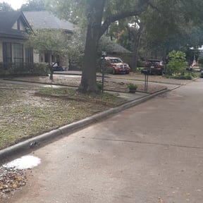 Leaf Removal by Listo Lawns Smart Landscaping Solutions reviewed on October 7, 2024