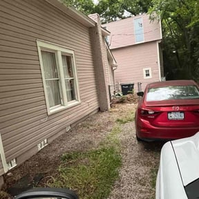 Leaf Removal by Game Over Lawn Service reviewed on June 21, 2022