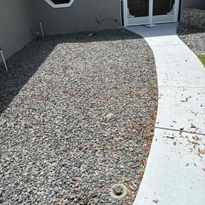 Weeding by The Lawn Squad reviewed on August 2, 2025