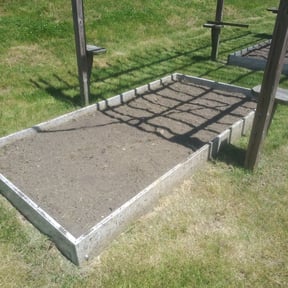 Flower Bed Weeding by Cutter's reviewed on May 20, 2022