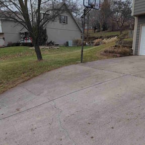 Leaf Removal by J&J Home care reviewed on October 27, 2020