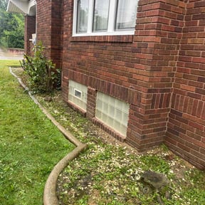 Weeding by Conley Lawn care reviewed on November 23, 2022