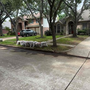 Leaf Removal by Chopp'em Up Lawn Care reviewed on June 11, 2022