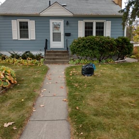 Cleanups by Midwest Ecoscapes reviewed on May 8, 2025