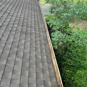 Gutter Cleaning by curb appeal lawn services reviewed on November 12, 2025