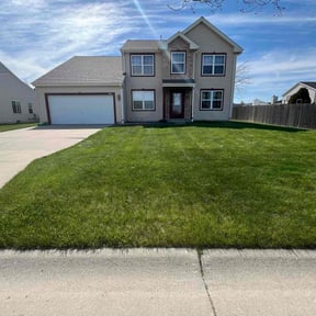 landscaping by Livery Services LTD, llc reviewed on August 20, 2025