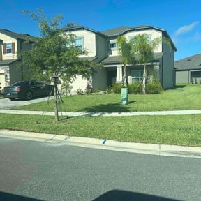 landscaping services by Cari lawn care reviewed on August 21, 2025
