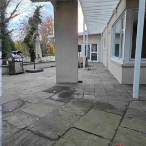 Leaf Removal by Raker's Lawn Services reviewed on November 18, 2025