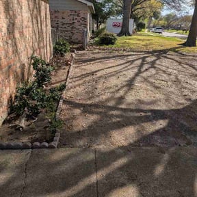 Leaf Removal by Ramirez Landscaping reviewed on March 17, 2026