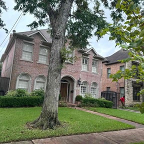 yard care by Perryman Services reviewed on August 21, 2025