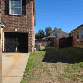 Leaf Removal by Star Landscaping reviewed on January 18, 2026